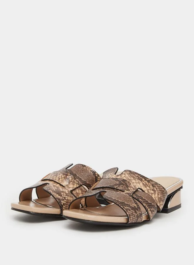 تايك تو صندل نسائي بنقشة جلد الثعبان وكعب سميك